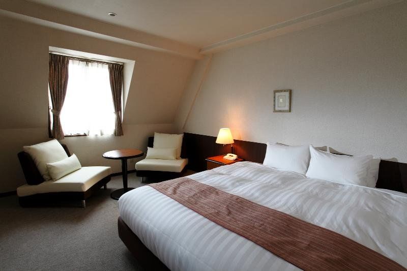 Hakuba Springs Hotel Экстерьер фото